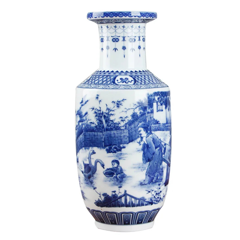 Classic Chinese Blue and White Antique Tabletop Porcelain Flower Vase