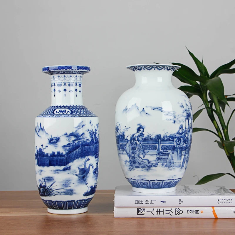 Classic Chinese Blue and White Antique Tabletop Porcelain Flower Vase