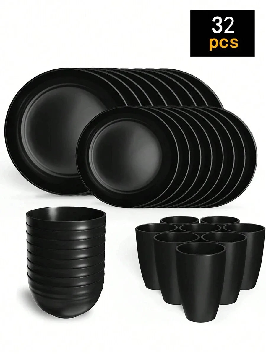 4/16/24pcs Reusable plastic tableware set, including plates, bowls and cups.