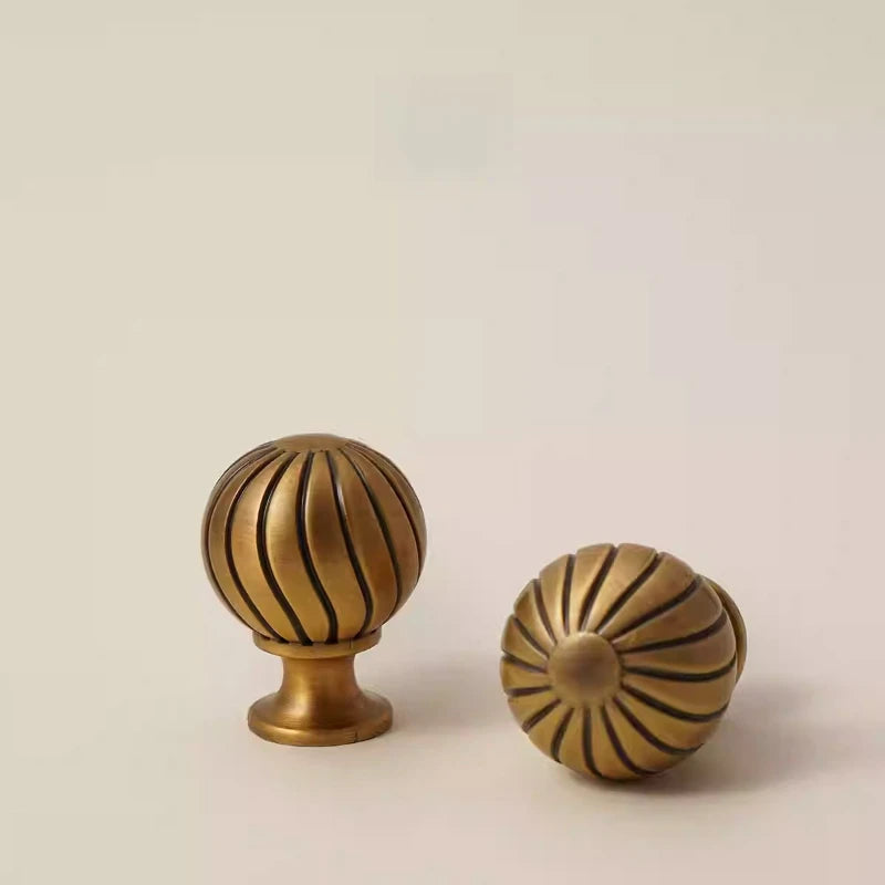 Vintage Style Brass Handles, Bronze Single-Hole Small Knobs