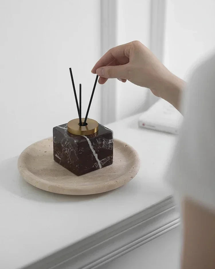 European style simple natural marble aromatherapy bottle