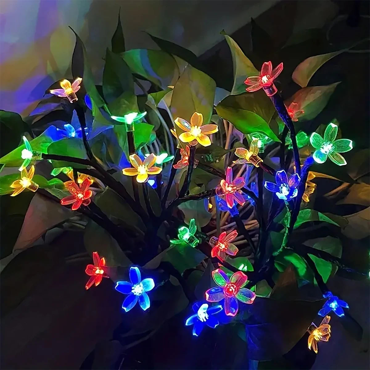 Solar powered tree branch cherry blossom lamp,
