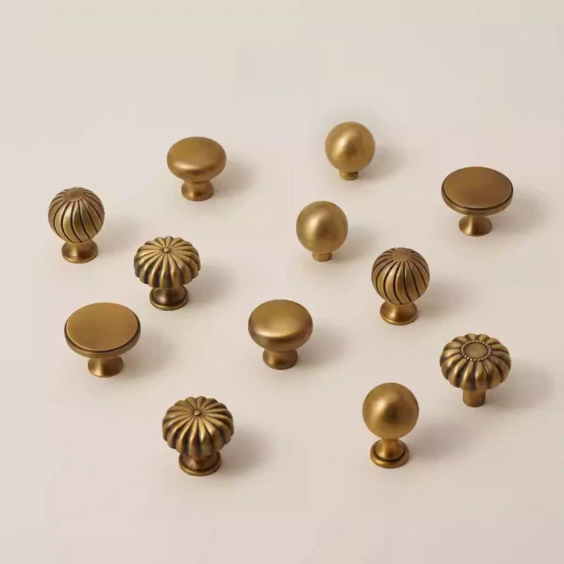 Vintage Style Brass Handles, Bronze Single-Hole Small Knobs