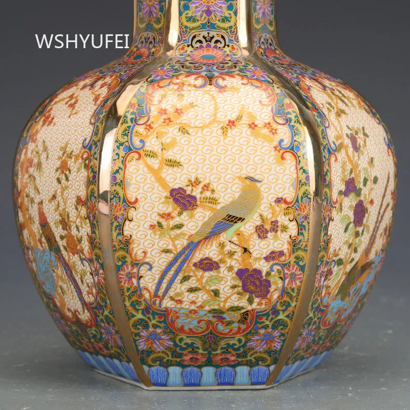 Jingdezhen Antique Porcelain Enamel Vase
