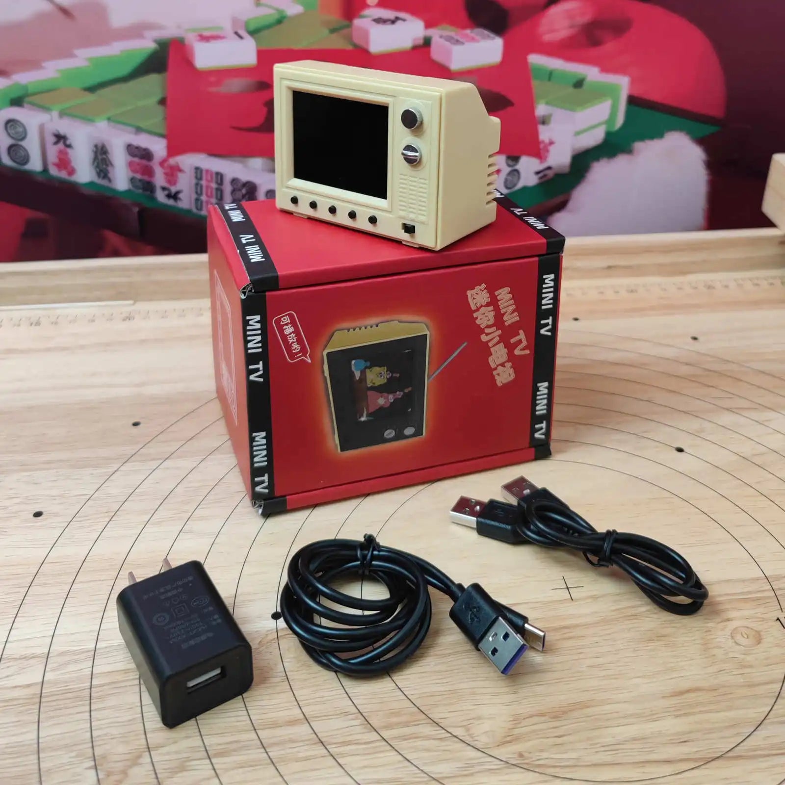 1/12 Dollhouse Mini TV with USB Port 2.4 Inch Screen 8GB Memory 600mAh Battery Miniature LCD Television for Dollhouse Furniture