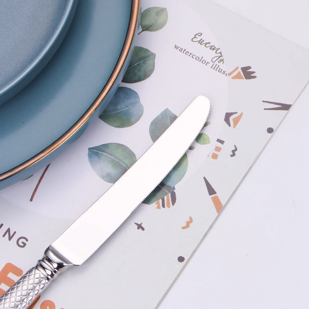 4 Pieces Tableware Set Stainless Steel Dinnerware Luxury Cutlery Vintage Knife Spoon Fork Set Kitchen Utensils Sliver Flatware