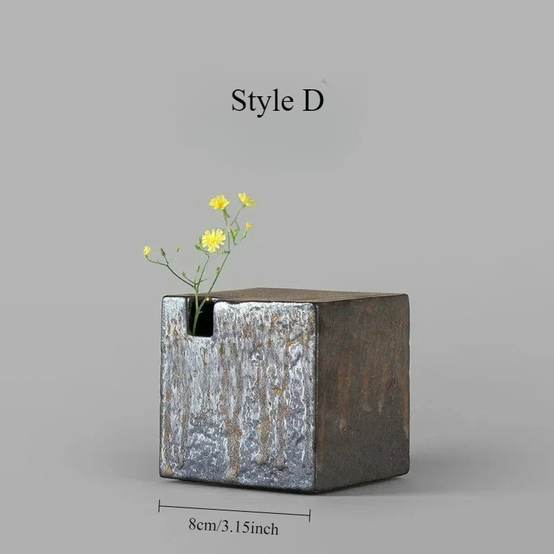 Ornamental Crude Pottery Vases