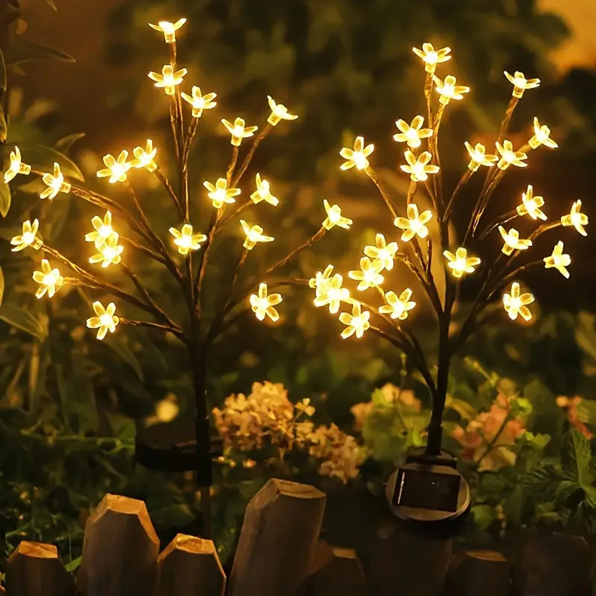 Solar powered tree branch cherry blossom lamp,