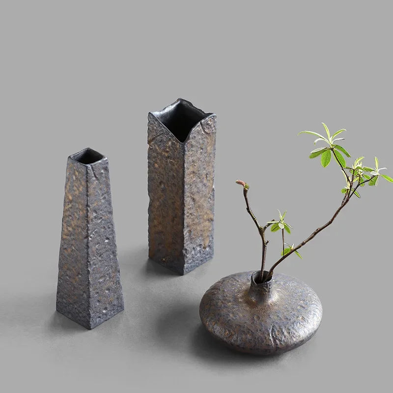 Ornamental Crude Pottery Vases