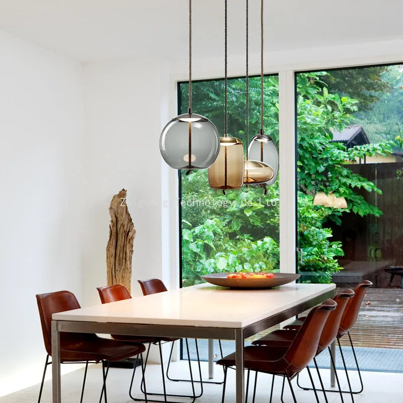 Nordic Style Designer Postmodern Luxury Glass Single Head Pendant Lamp, Creative Art Bar Dining Lighting Fixture